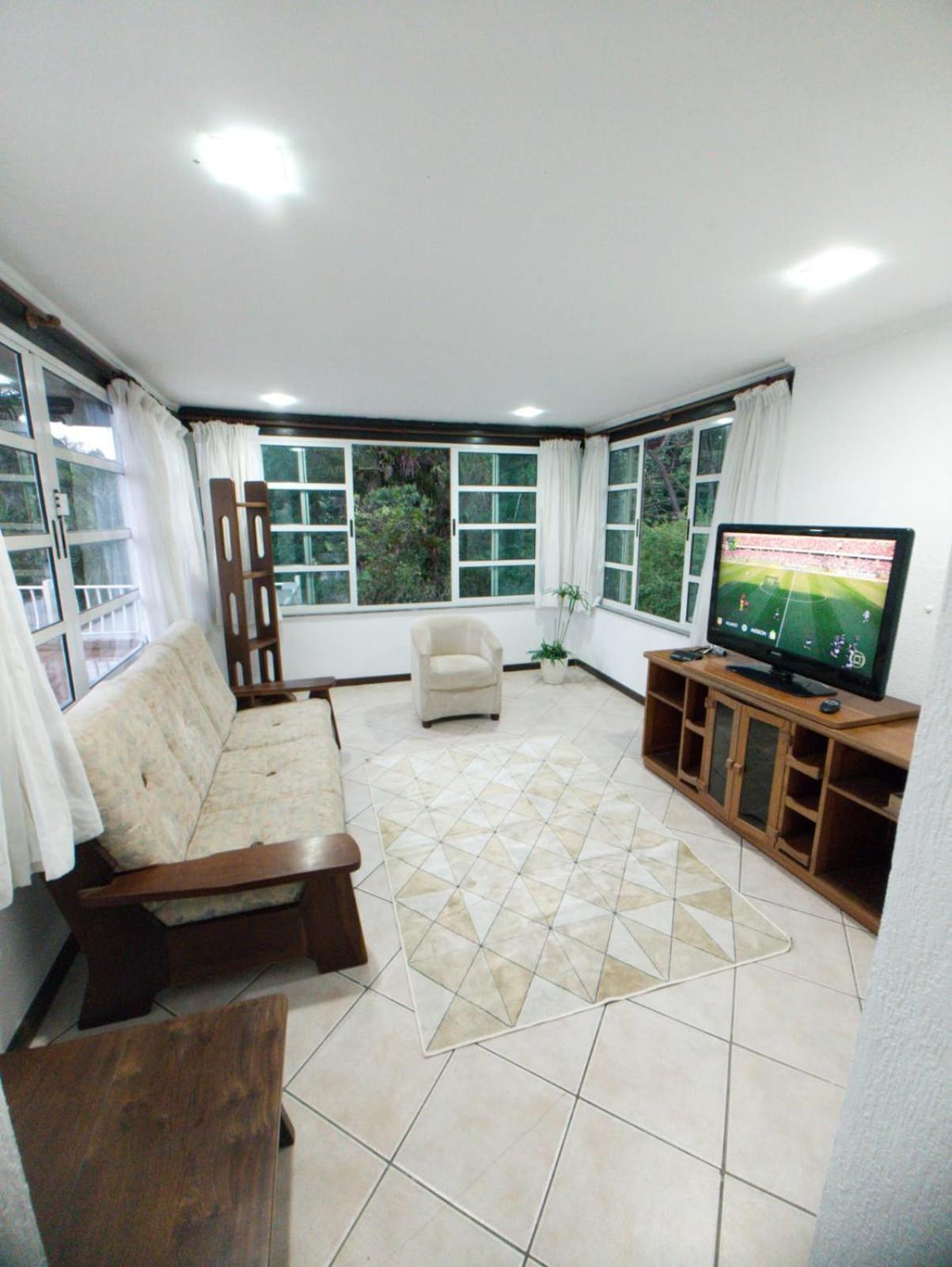 Linda Casa Na Granja Comary/Cbf Villa Teresopolis Exterior photo